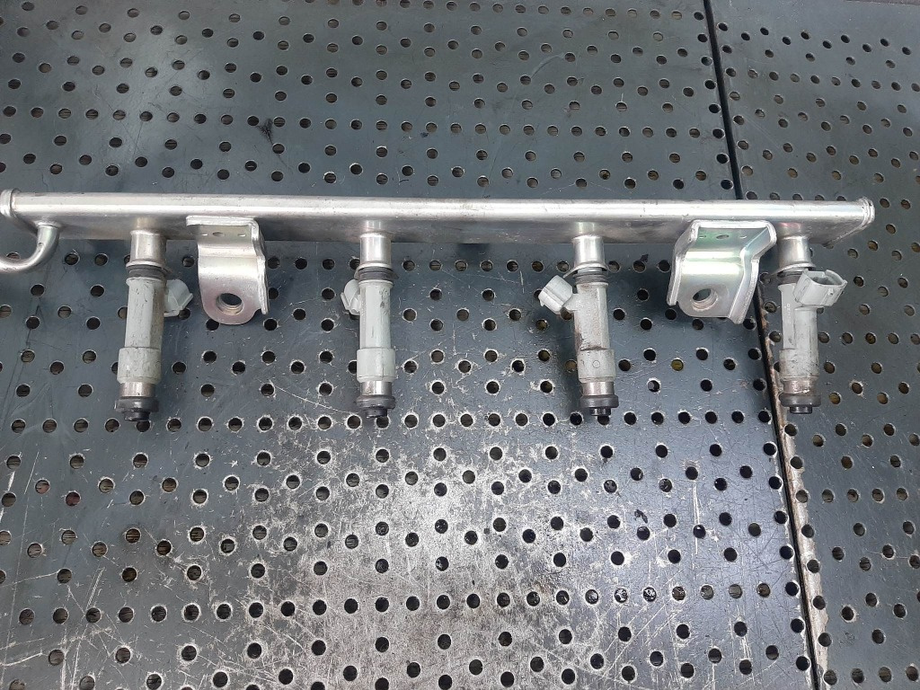 Rampa cu injectoare 1.6 b m16a fiat sedici suzuki sx4 297500-0540