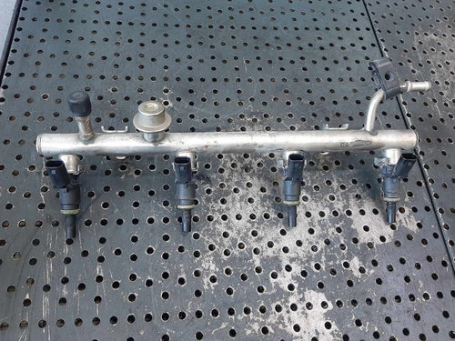 Rampa cu injectoare mercedes a-class w169 b-class w245 1.7b a2660700395 a0000788749
