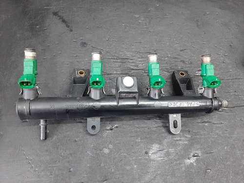 Rampa cu injectoare peugeot 207 307 citroen c3 c2 1.4b hfx 9655833580