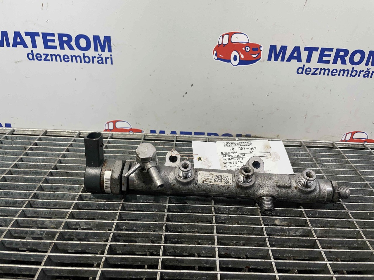 RAMPA INJECTIE AUDI A4 A4 3.0 TDI - (2012 2015)