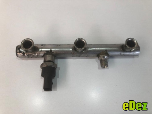 Rampa injectie Audi A6 (2004-2011) [4F2, C6] 3.2 benzina 06e130089