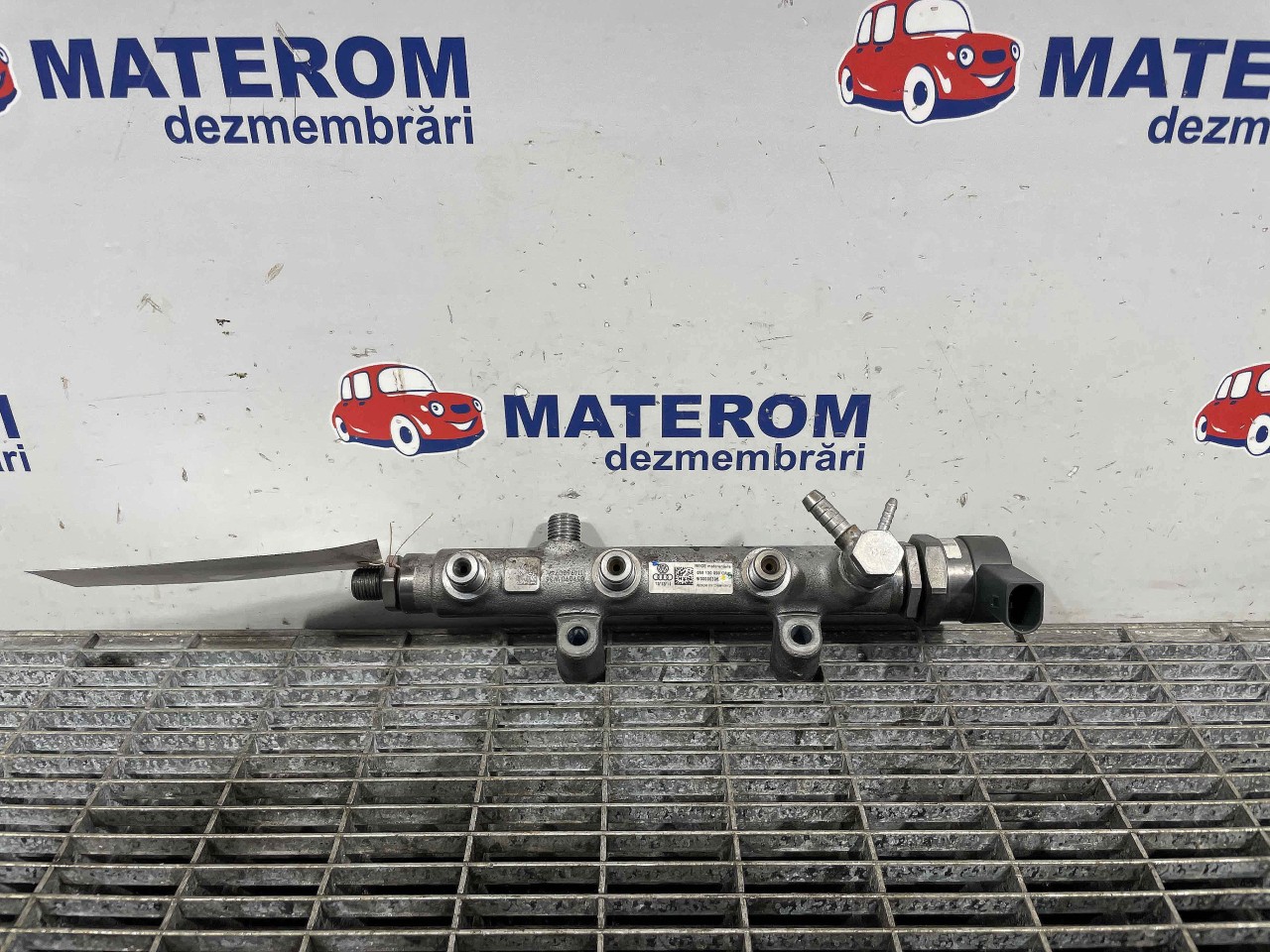 RAMPA INJECTIE AUDI A8 3.0 TDI - (2010 2013)