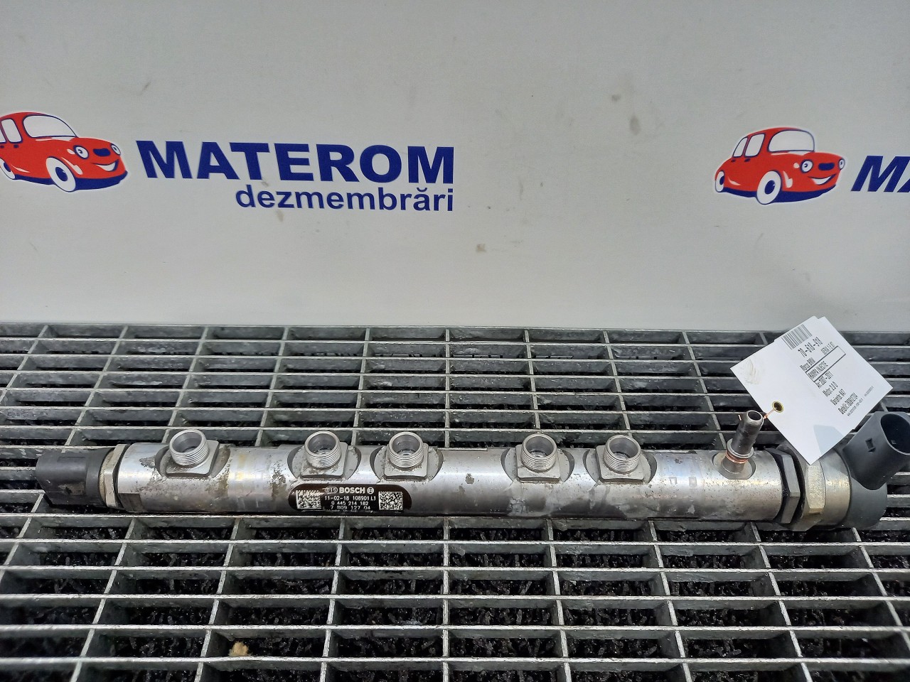 RAMPA INJECTIE BMW SERIA 1 E 87 2.0 D - 