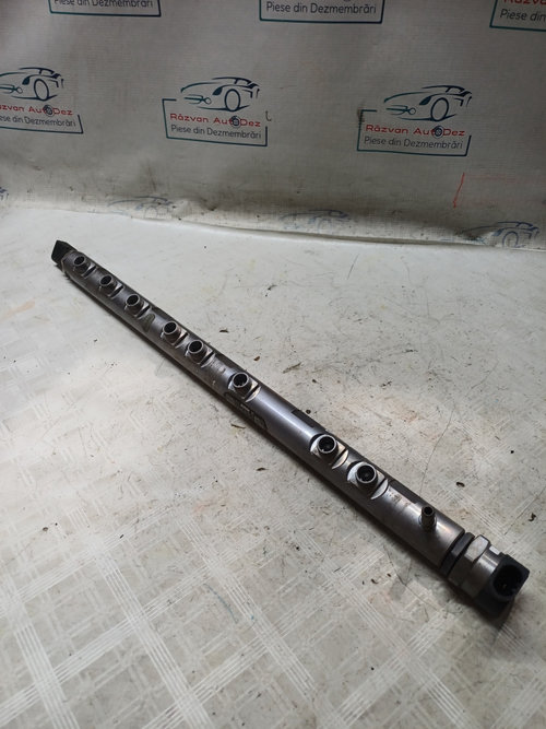 Rampa injectie BMW Seria 3 E91 3.0 Motorina 2012, 780012401