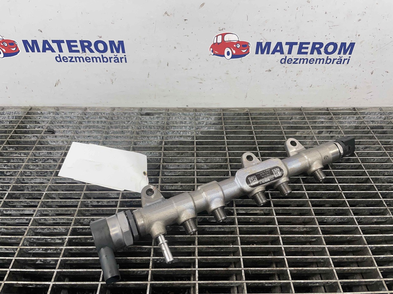 RAMPA INJECTIE BMW SERIA 4 F 36 2.0 D - 