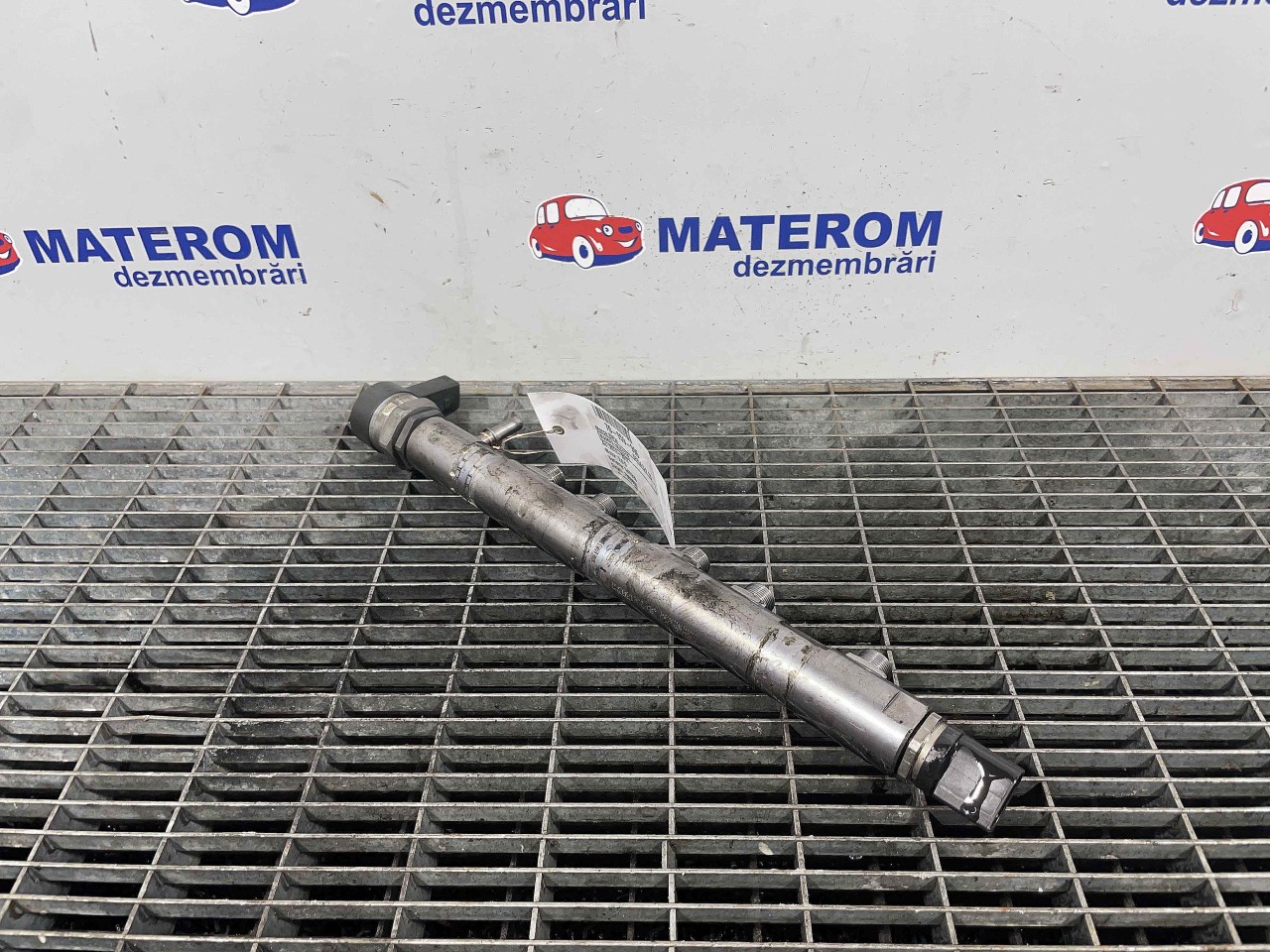RAMPA INJECTIE BMW SERIA 5 F 10 2.0 D - (2014 2017)