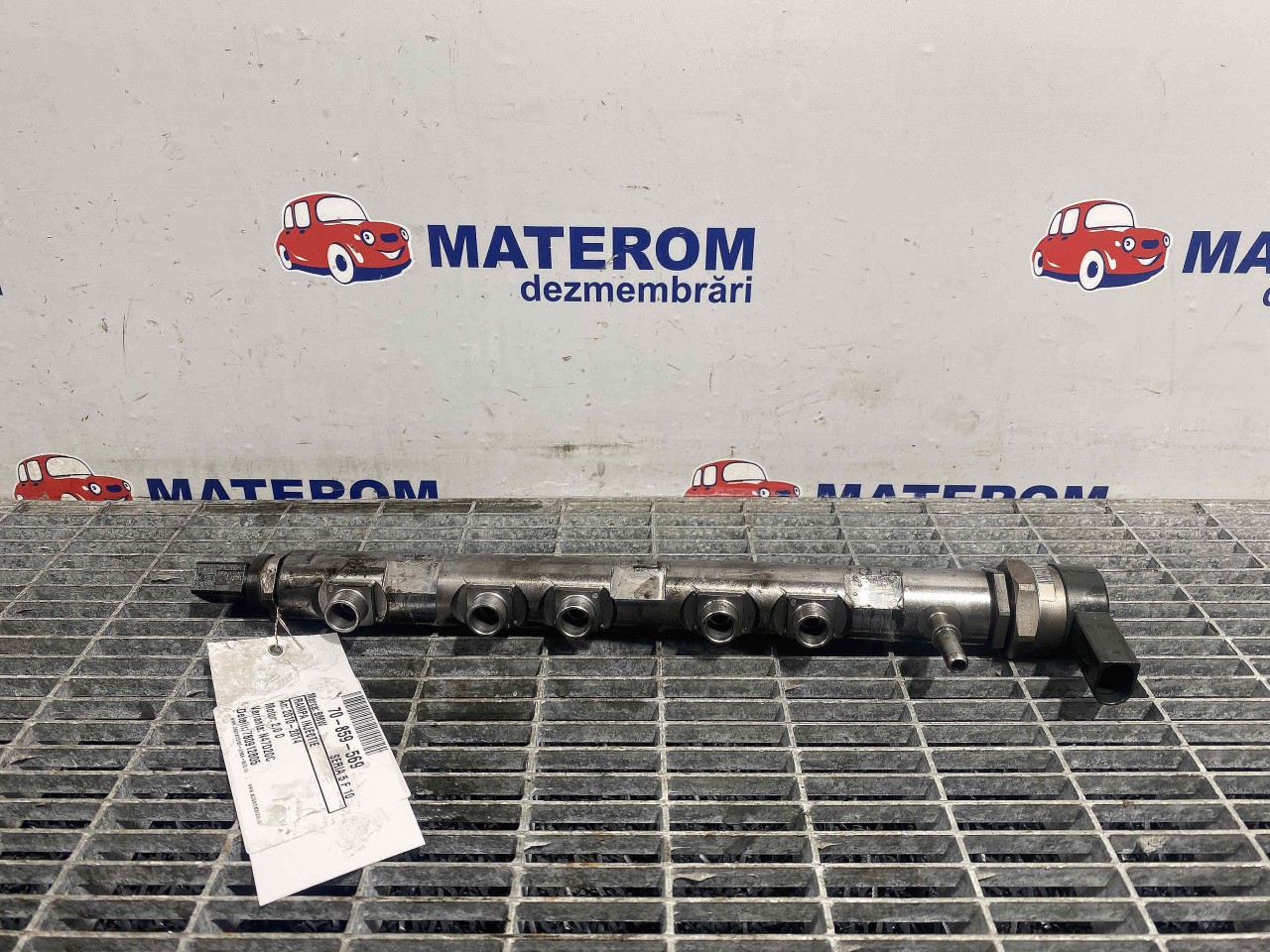 RAMPA INJECTIE BMW SERIA 5 F 10 SERIA 5 F 10 2.0 D - (2010 2014)