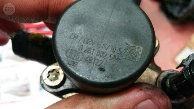 RAMPA injectie BOSCH OPEL CORSA 0281002584 / 0445214044 / 02800025340281002584 / 0445214044 / 0280002534