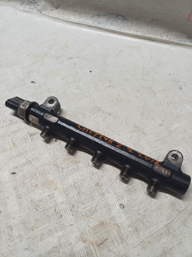 Rampa injectie Chevrolet Captiva 2.2 Motorina 2012, 96868901