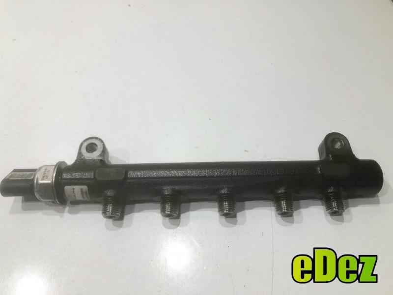 Rampa injectie Chevrolet Captiva (2006-2010) [C100, C140] 2.2 cdti A22DM LNQ 184 cp 96868901