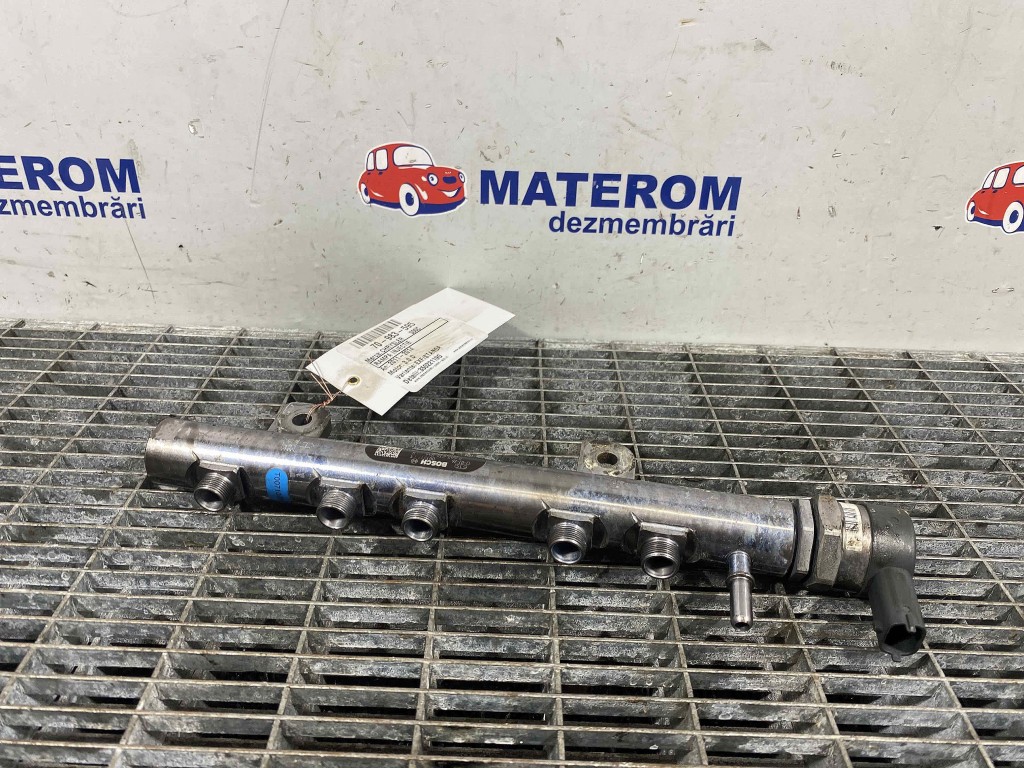 RAMPA INJECTIE CHRYSLER 300C 3.0 D - (2011 2014)