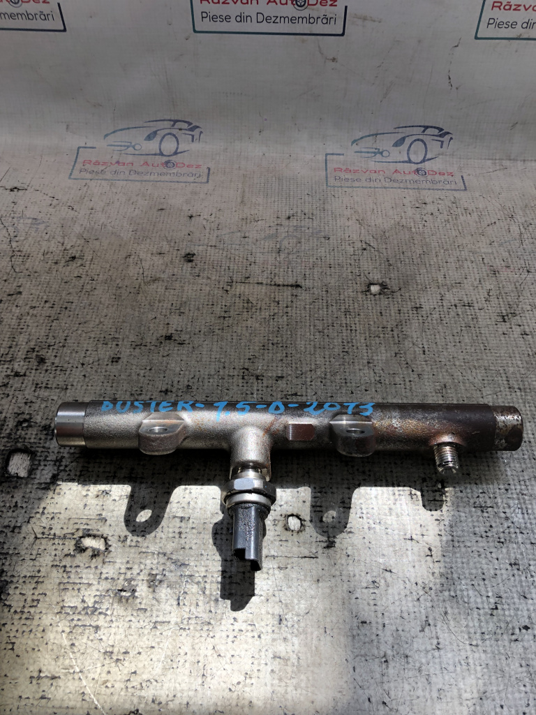 Rampa injectie Dacia Duster 1.5 Motorina 2015, 8200704212