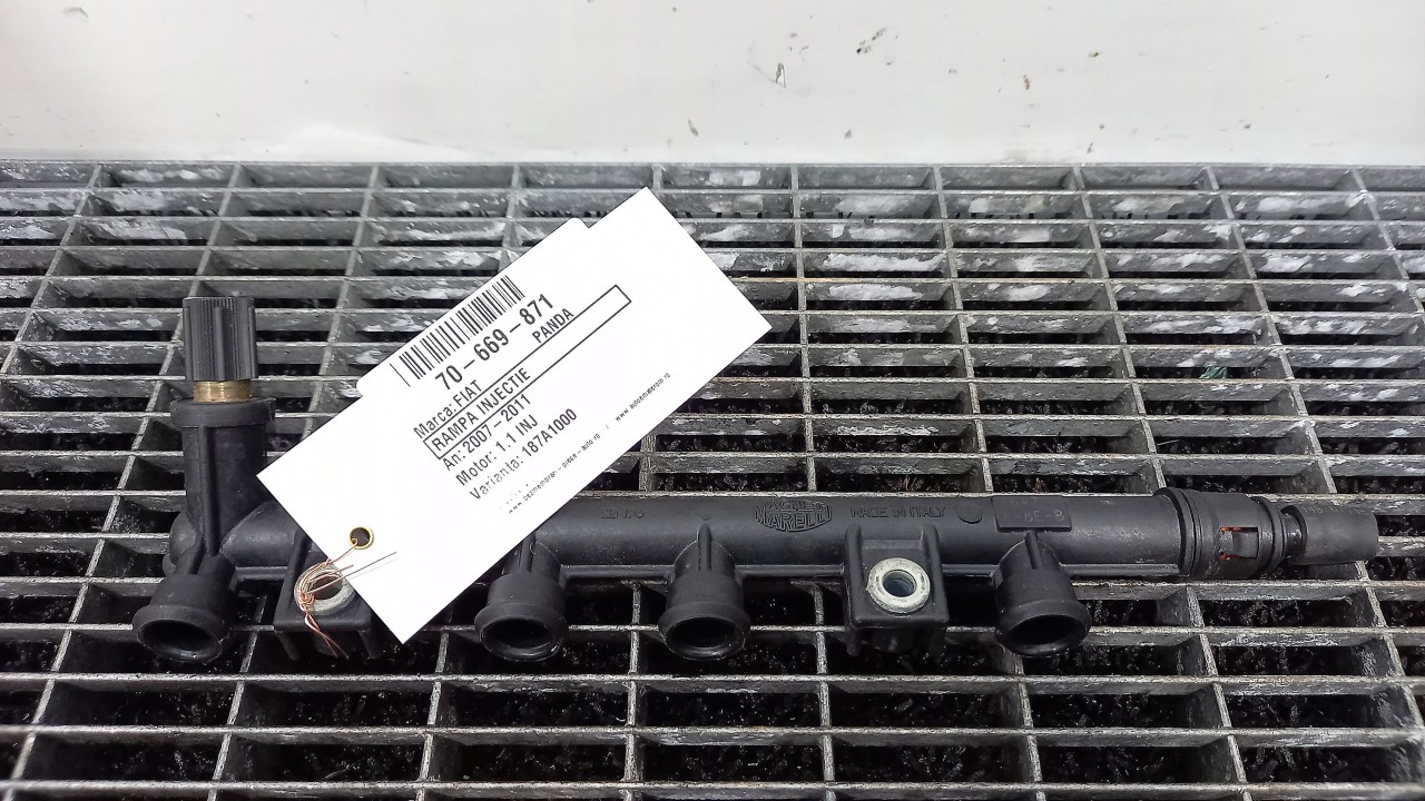 RAMPA INJECTIE FIAT PANDA 1.1 INJ - (200