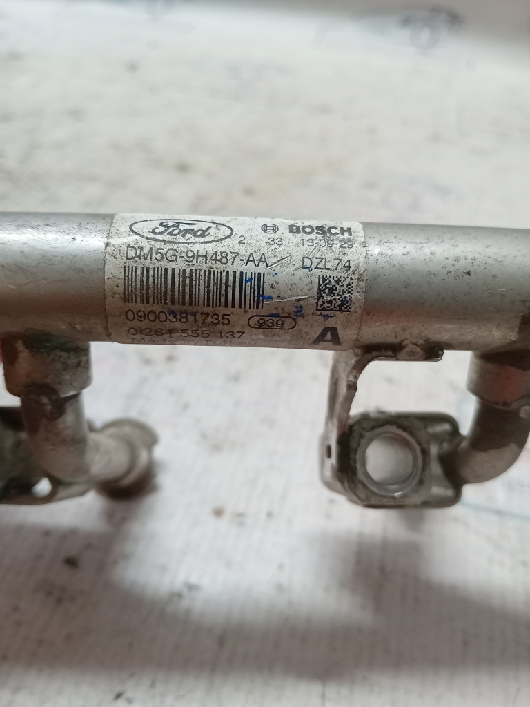 Rampa injectie Ford B-MAX 1.0 Benzina 2013, DM5G9H487AA