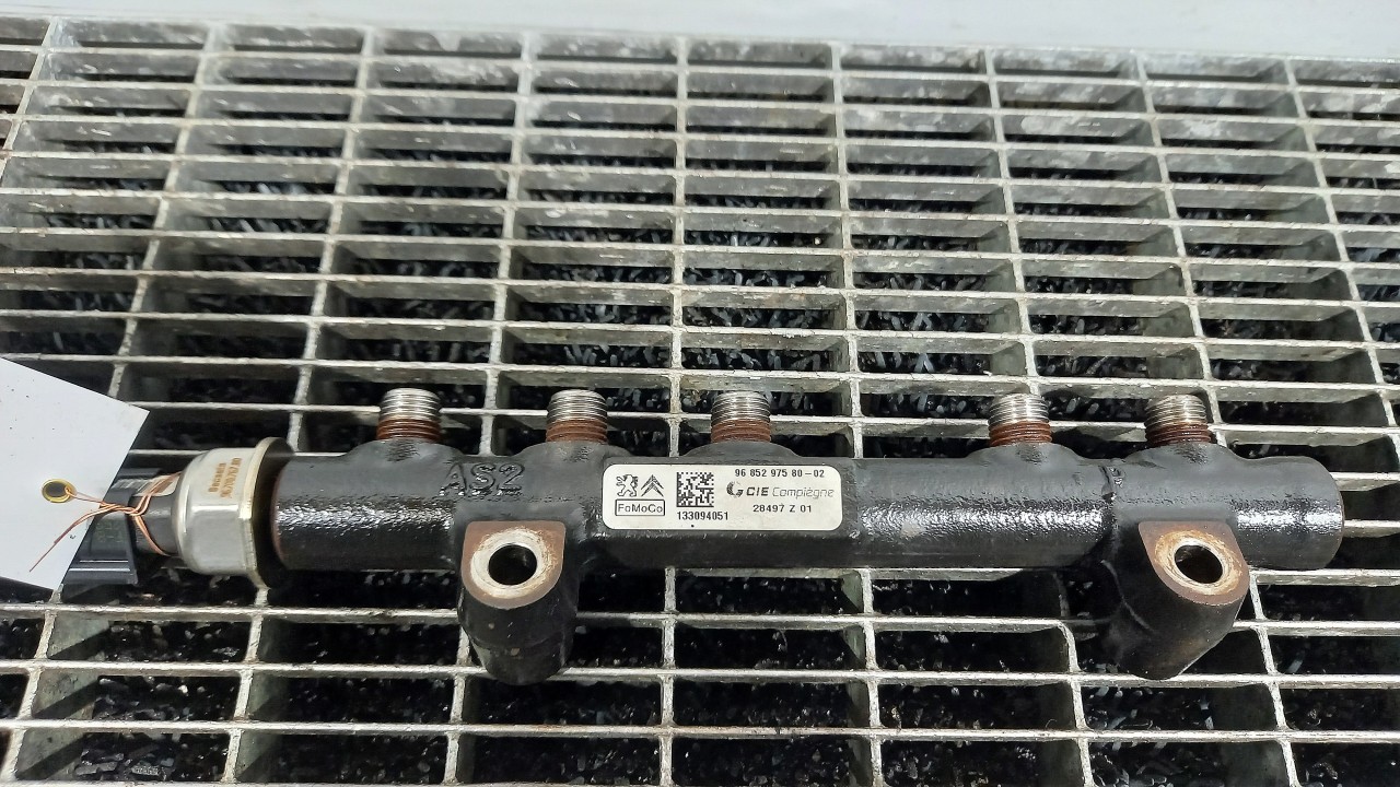 RAMPA INJECTIE FORD FOCUS 1.6 TDCI - (2011 2014)