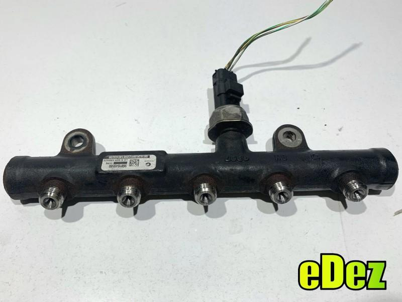 Rampa injectie Ford Focus C-Max (2003-2007) 2.0 TDCI 9681649580