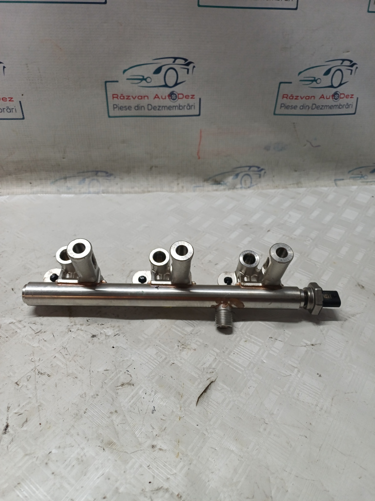Rampa injectie Opel Corsa F 1.2 Benzina 2019, 9811353880