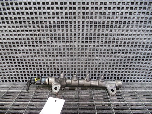 RAMPA INJECTIE OPEL INSIGNIA A20DT - (2008 2013)