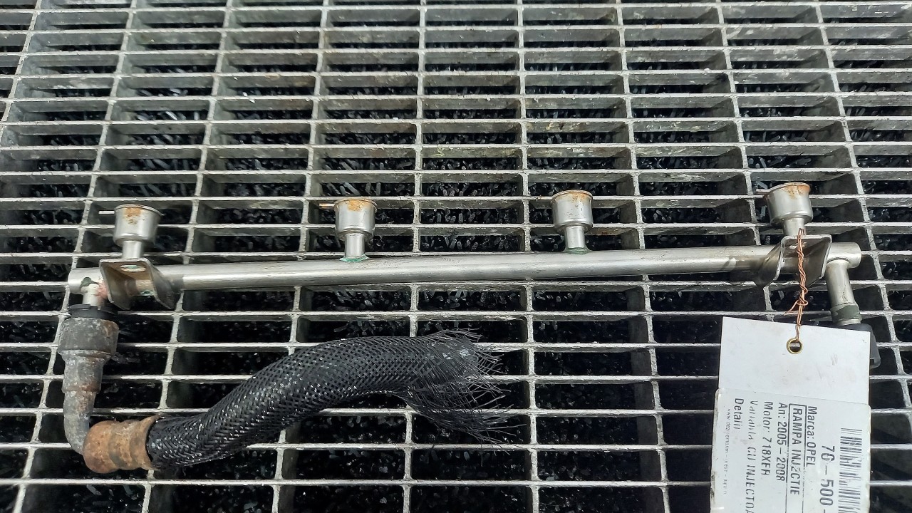 RAMPA INJECTIE OPEL ZAFIRA B Z18XER - (2005 2011)