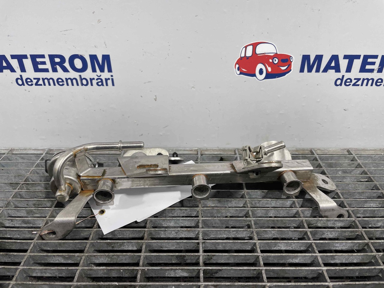 RAMPA INJECTIE RENAULT CAPTUR 0.9 TCE - (2013 2016)