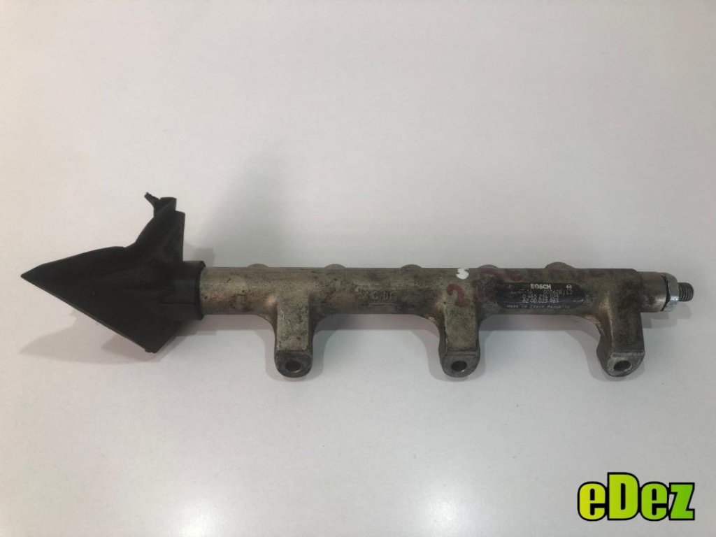 Rampa injectie Renault Espace 4 (2002-2006) 2.2 dci 8200023961