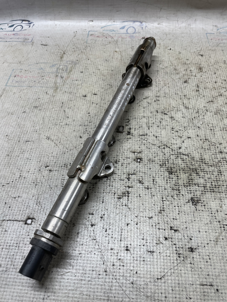Rampa injectie Skoda Octavia 3 1.4 2013, 04E133320D