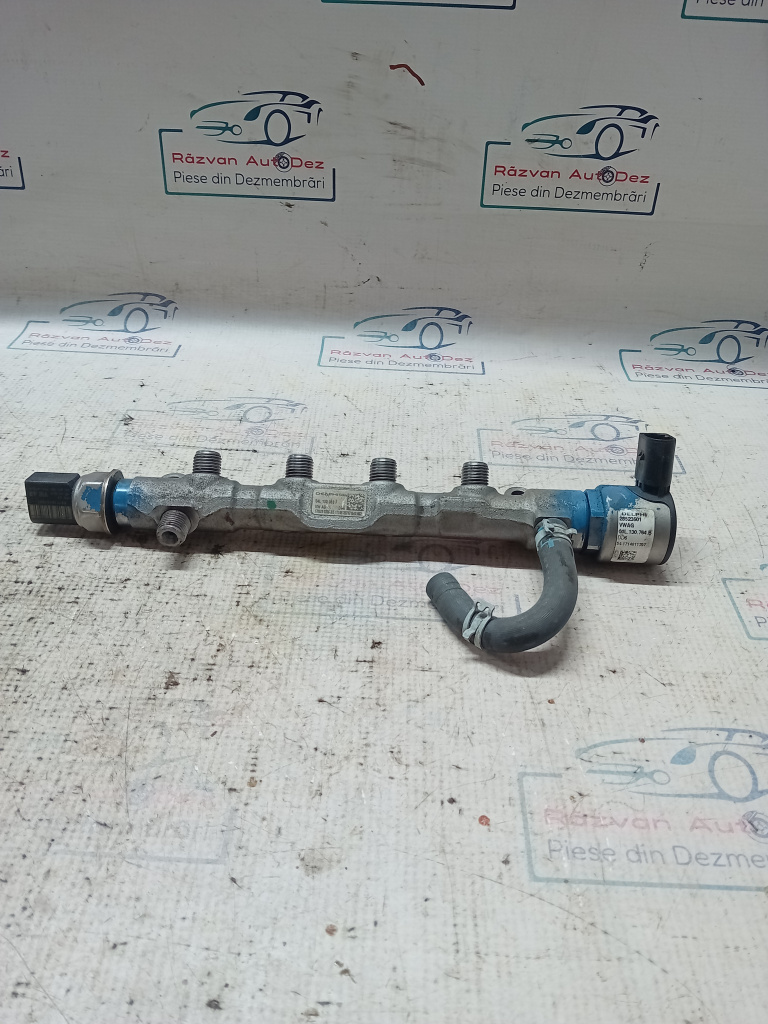 Rampa injectie Volkswagen Golf 7 Motorina 2014, 04L130089F