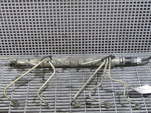 RAMPA INJECTIE VOLVO S60 2.4 D - (2000 2005)