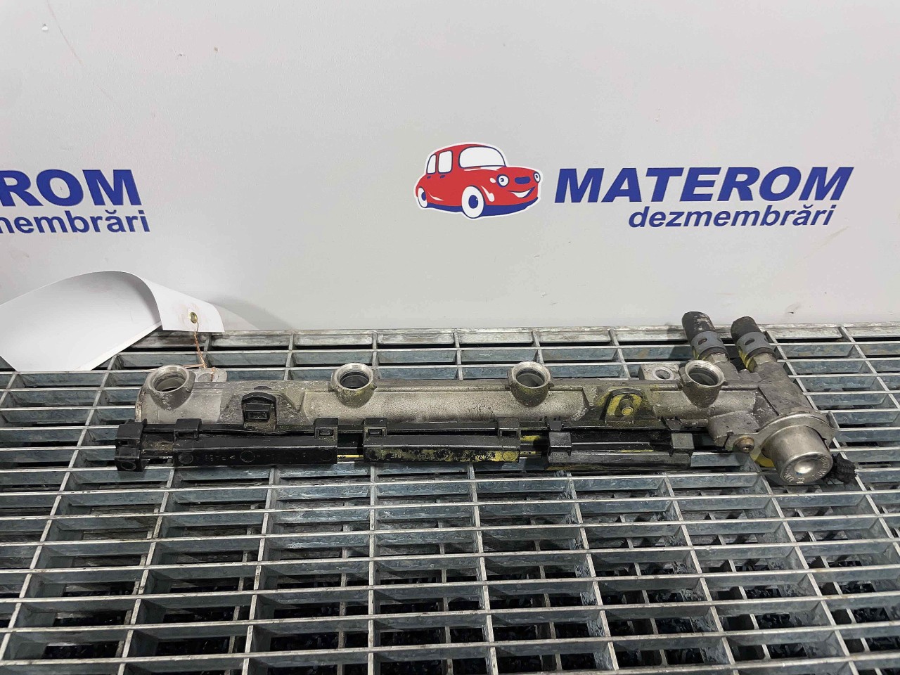 RAMPA INJECTIE VW BORA BORA 1.6 INJ 16V - (1998 2004)