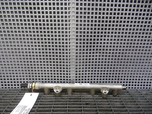 RAMPA INJECTIE VW GOLF VII 1.5 TSI - (2012 2016)