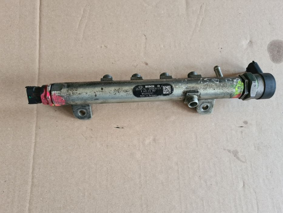 Rampa injectoare 0445214057 Opel Vectra C Signum 1.9cdti Z19DTH