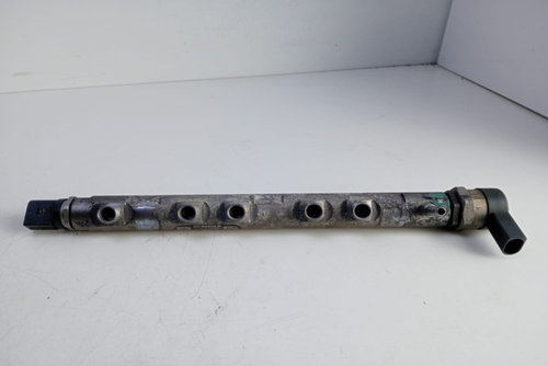 Rampa Injectoare 0445214183 BMW Seria 5 F07/F10/F11 [2009 - 2013]