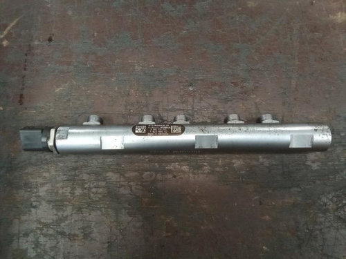 Rampa injectoare 0445214237 Mini Clubman R55 2.0 D an fab. 2011 - 2014