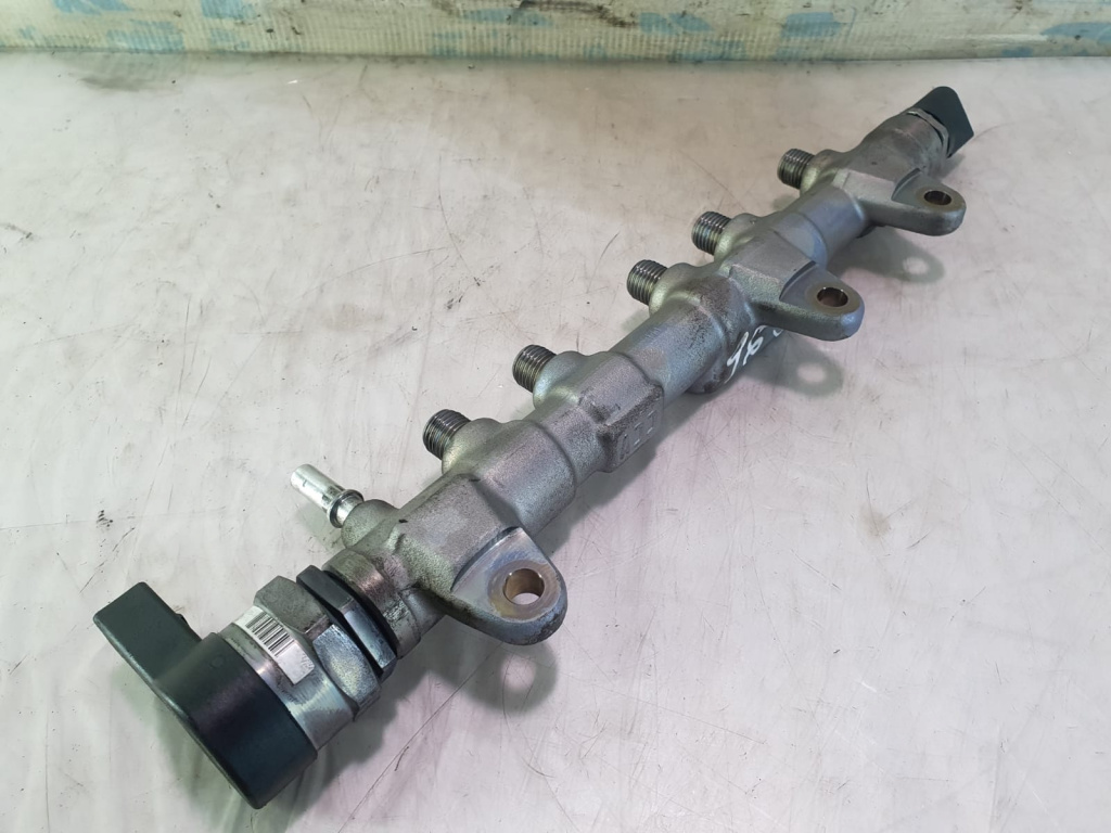 Rampa injectoare 0445214315 851415402 2.0 d B47C20A BMW Seria 2 Grand Tourer F44 [2015 - 2018] 2.0 d B47C20A