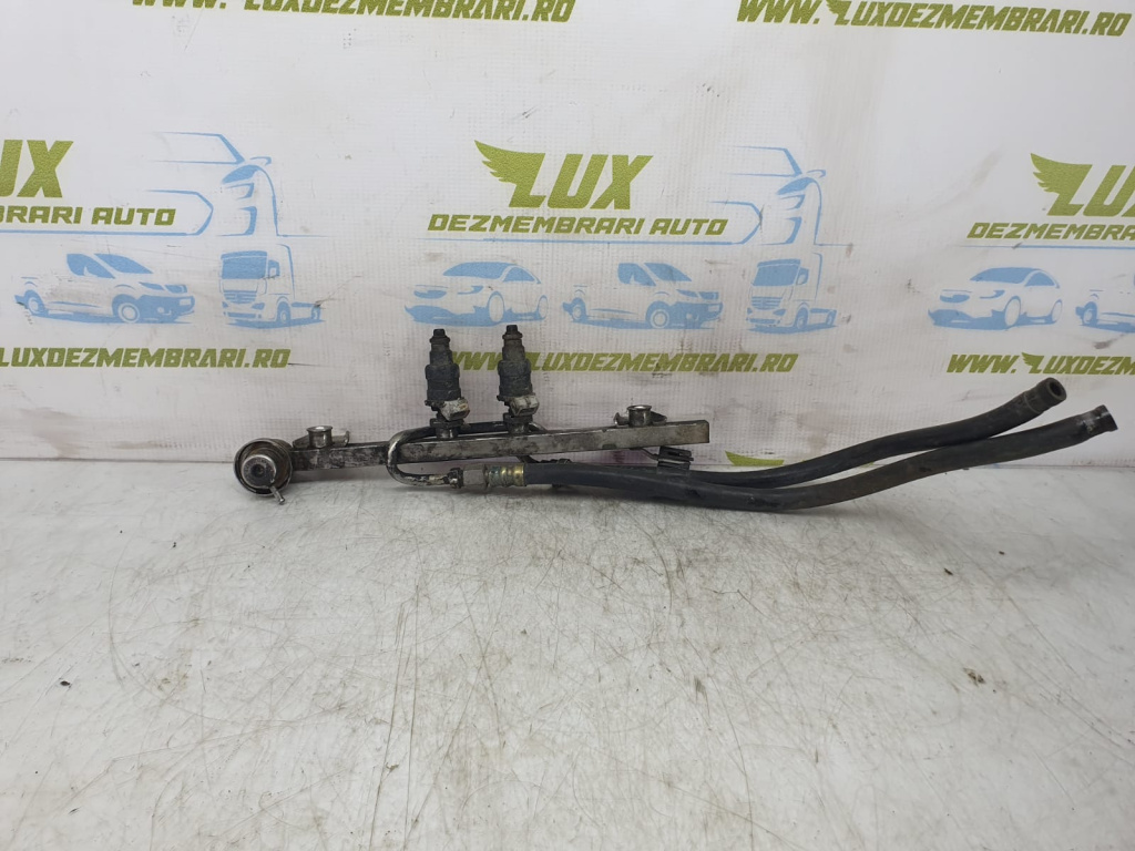 Rampa injectoare 050133681a 1.6 benzina ADP Audi A4 B5 [1994 - 1999]