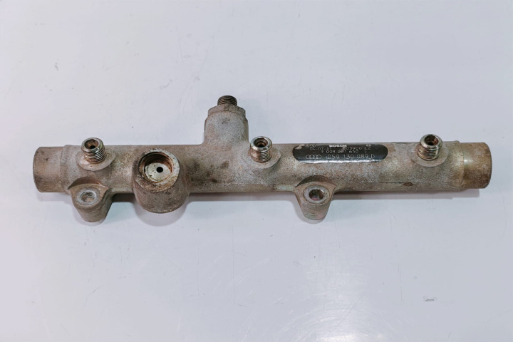 Rampa Injectoare 059130089D Audi A4 B7 [2004 - 2008]