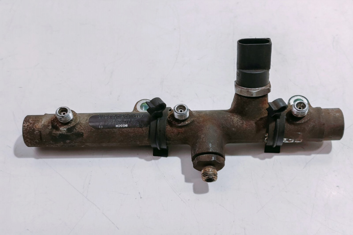 Rampa Injectoare 059130089K Audi A6 4F/C6 [2004 - 2008]