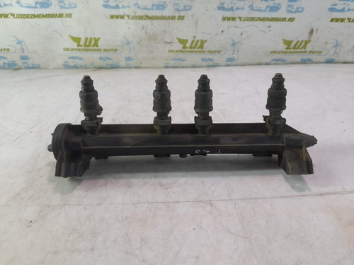 Rampa injectoare 06A133317A6 1.6 fsi BSE Volkswagen VW Golf 5 [2003 - 2009] 1.6 fsi BSE
