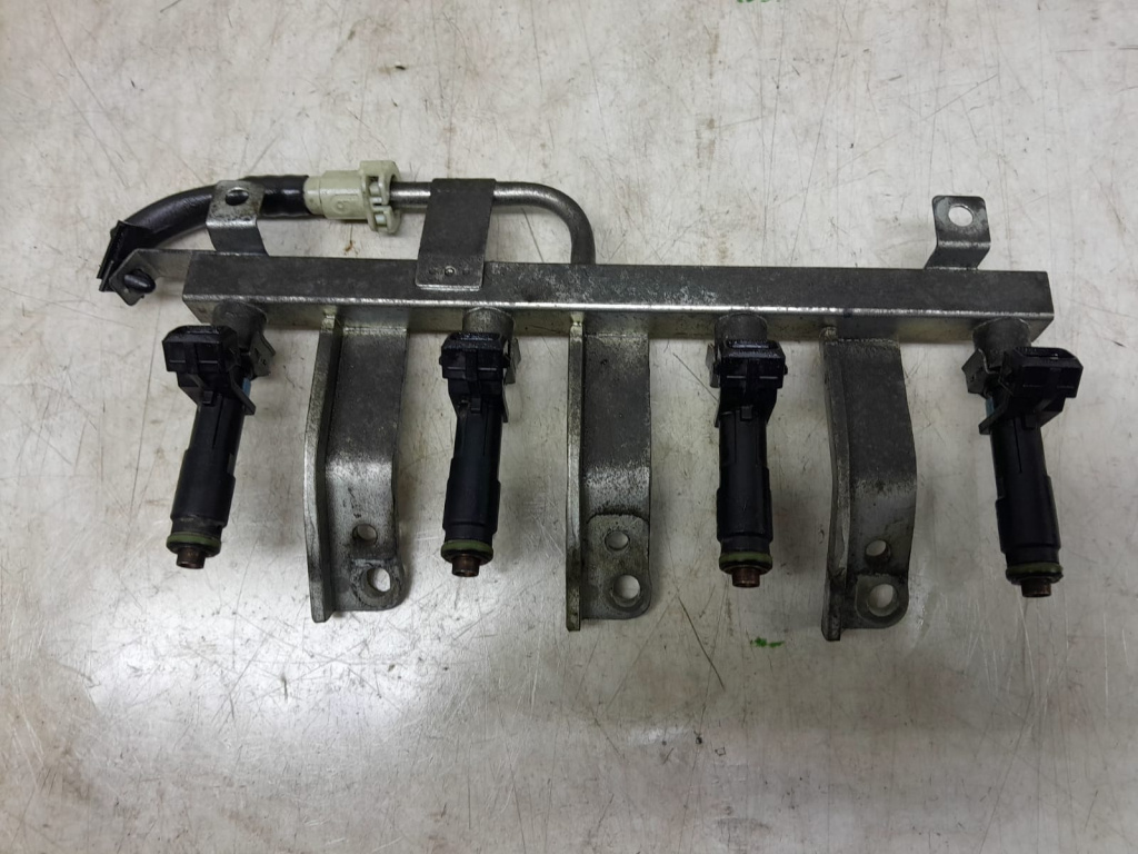Rampa injectoare 1.2 benzina Chevrolet Spark M300 [2010 - 2015]