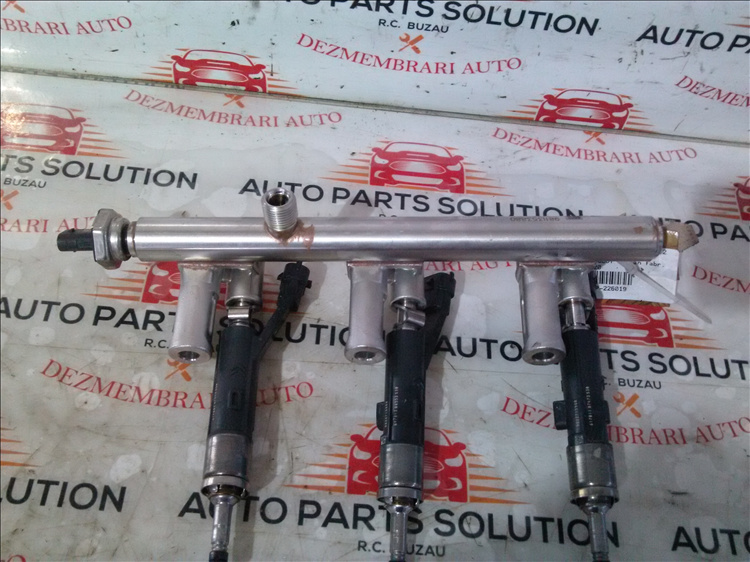 Rampa injectoare 1.2 TBenzina PEUGEOT 308 an fabr. 2020