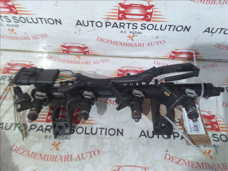 Rampa injectoare 1.2B RENAULT CLIO an fabr. 2010