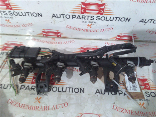 Rampa injectoare 1.2B RENAULT CLIO an fabr. 2010