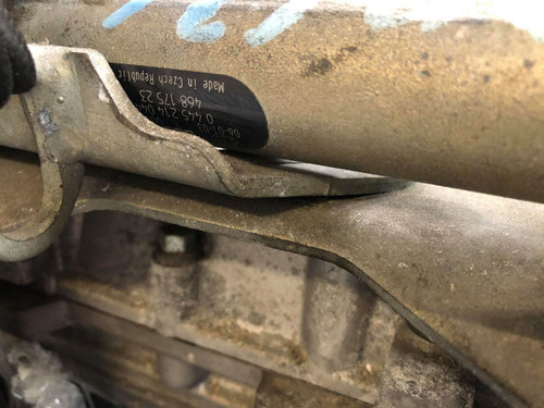 Rampa injectoare 1.3 d 188a9000 fiat doblo idea punto lancia musa ypsilon 0445214044