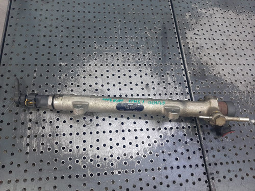 Rampa injectoare 1.3 d fiat panda doblo idea punto lancia musa ypsilon opel agila corsa c 0445214044