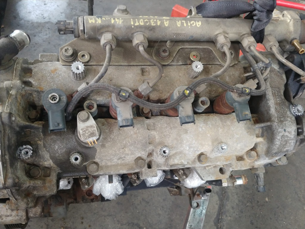 Rampa injectoare 1.3 d fiat panda doblo idea punto lancia musa ypsilon opel agila corsa c 0445214044