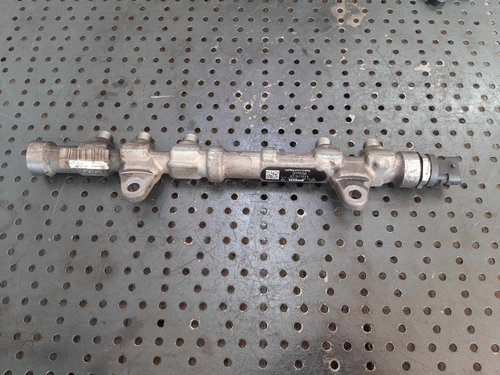 Rampa injectoare 1.3 d multijet fiat panda punto idea fiorino 500 lancia musa ypsilon 0445214217