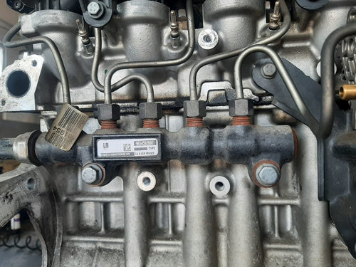 Rampa injectoare 1.4 hdi 1.4 tdci 1.6 hdi citroen c2 ford fiesta 6 focus 2 peugeot 206 307 308 96545...