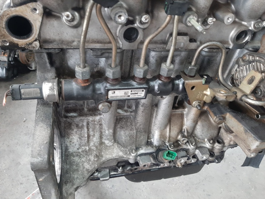 Rampa injectoare 1.4 hdi 1.4 tdci 1.6 tdci 1.6 hdi citroen xsara c5 c4 c2 9654592680