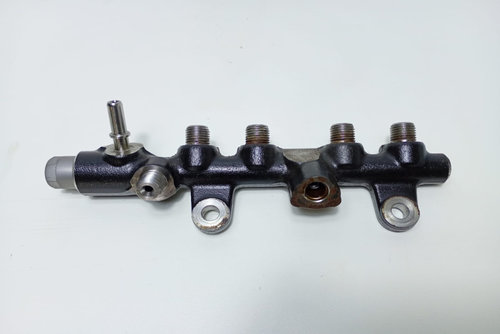 Rampa injectoare 1.5 dci 175213274r Renault Kadjar [2015 - 2018]