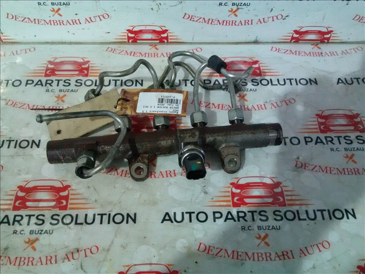 Rampa injectoare 1.5 DCI DACIA DUSTER an fabr.2014